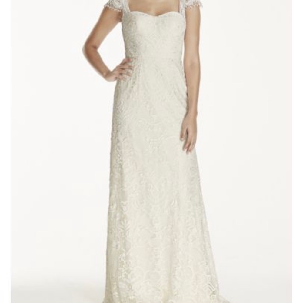 Ivory wedding dress